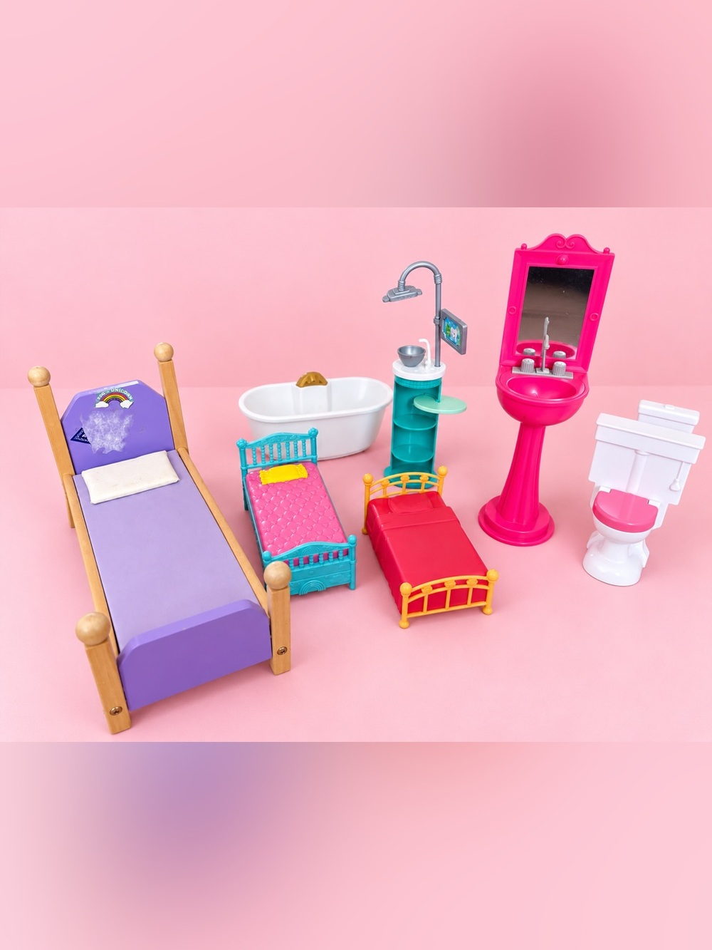 Barbie Dollhouse Bedroom & Bathroom Furniture